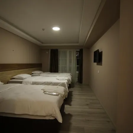 Imperial 4*